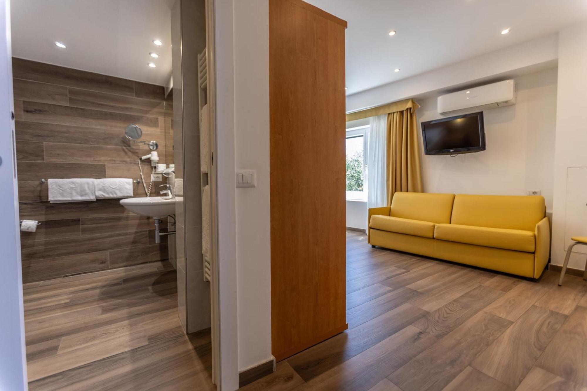 Hotel Villa Margherita Limone sul Garda Buitenkant foto