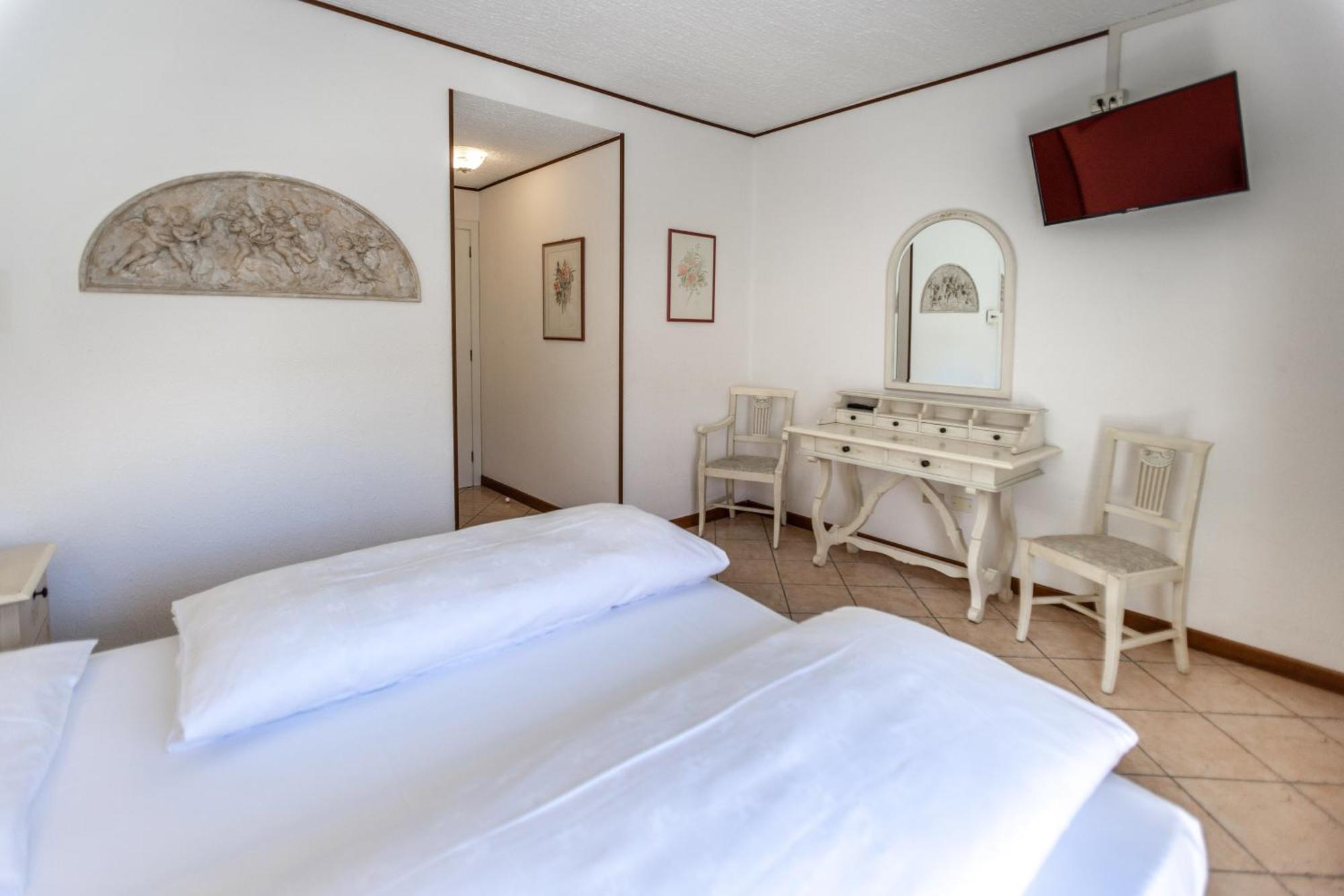 Hotel Villa Margherita Limone sul Garda Buitenkant foto