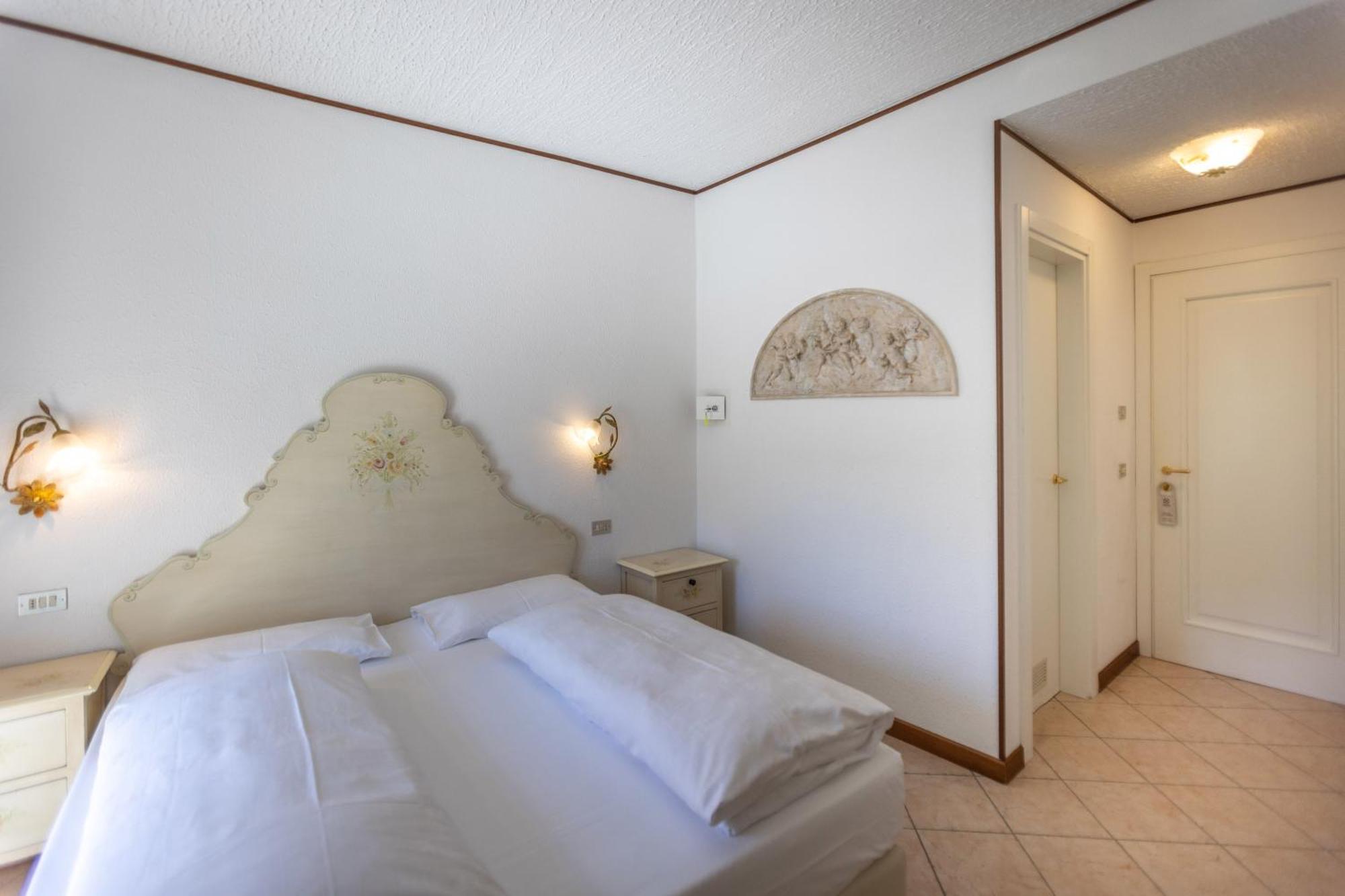 Hotel Villa Margherita Limone sul Garda Buitenkant foto