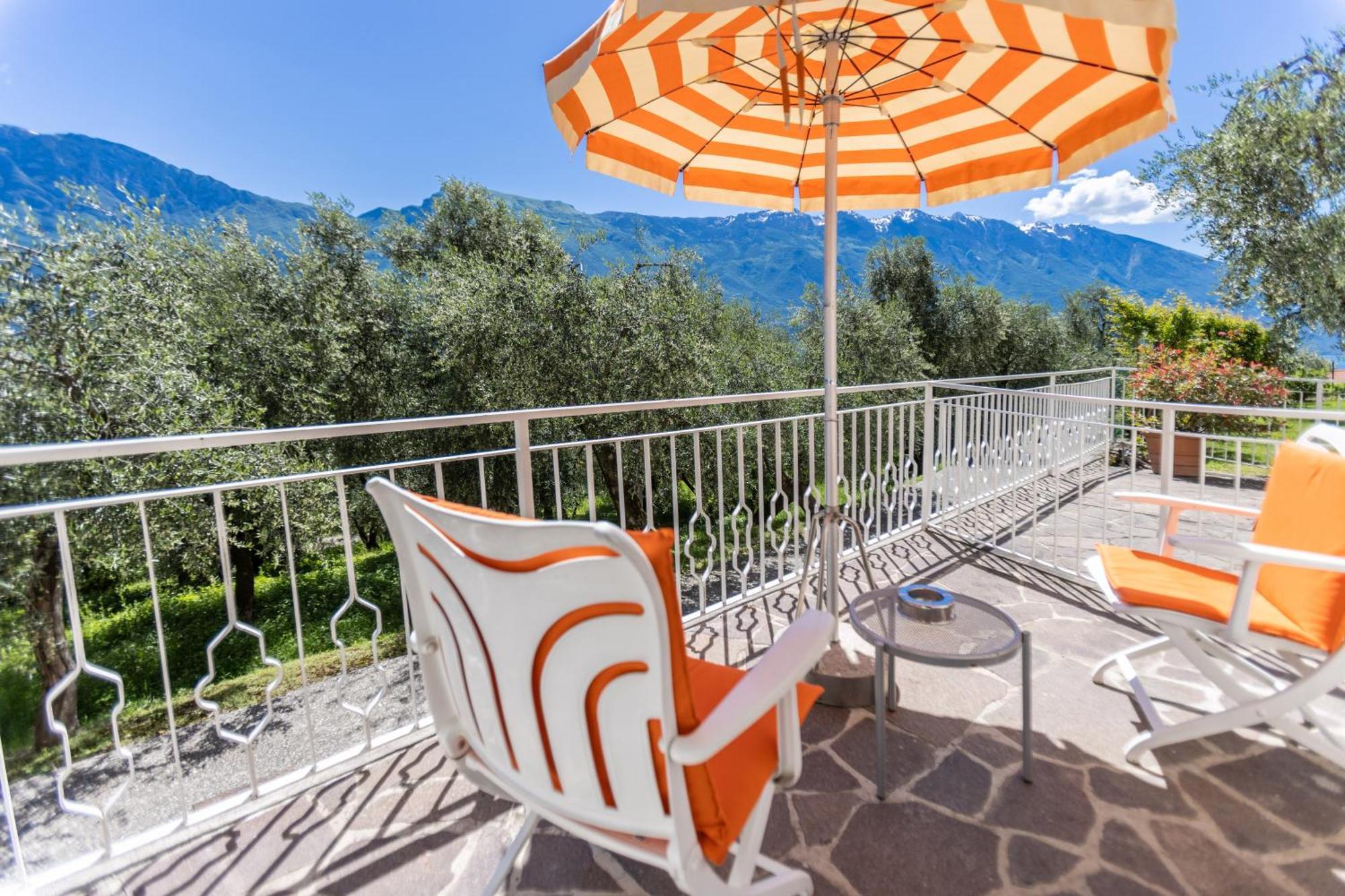 Hotel Villa Margherita Limone sul Garda Buitenkant foto