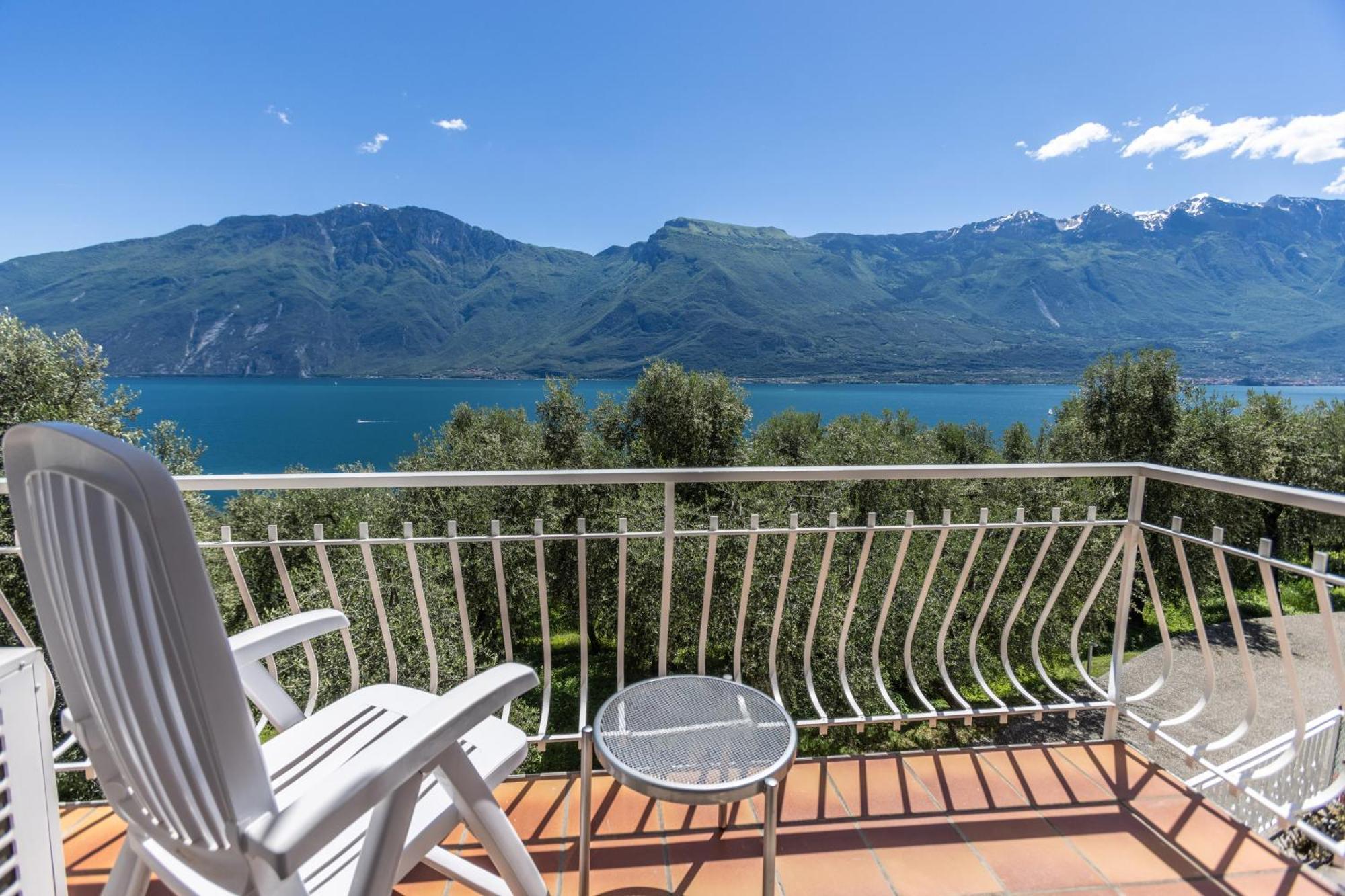 Hotel Villa Margherita Limone sul Garda Buitenkant foto