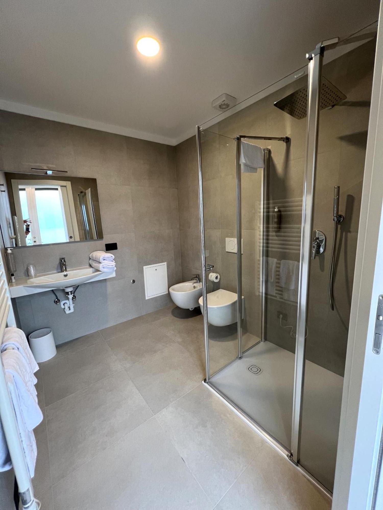 Hotel Villa Margherita Limone sul Garda Buitenkant foto