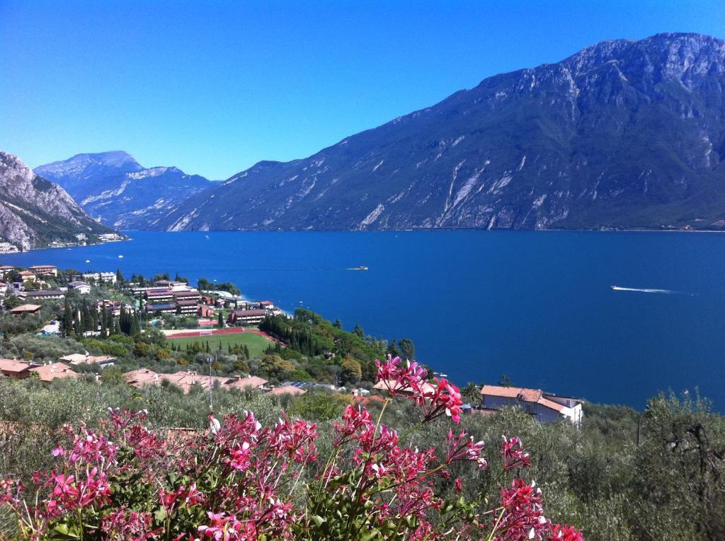 Hotel Villa Margherita Limone sul Garda Buitenkant foto